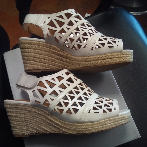 Womens ComfortView Espadrille Sandals Size 9.5M White Wedge Heel Open Toe - Picture 7 of 7
